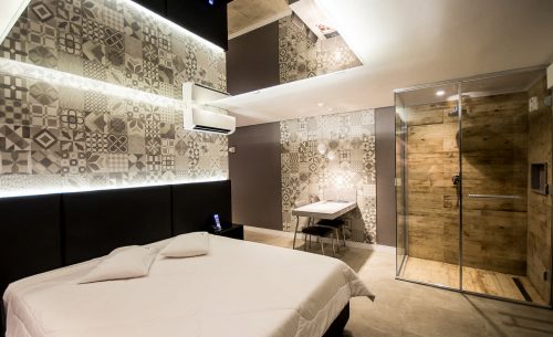 img-suite-hidro-quo-cama-quo-motel-500x305 img-suite-hidro-quo-cama-quo-motel-500x305