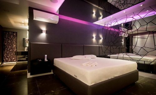 img-suite-swing-interativa-quo-cama-quo-motel-500x305 img-suite-swing-interativa-quo-cama-quo-motel-500x305